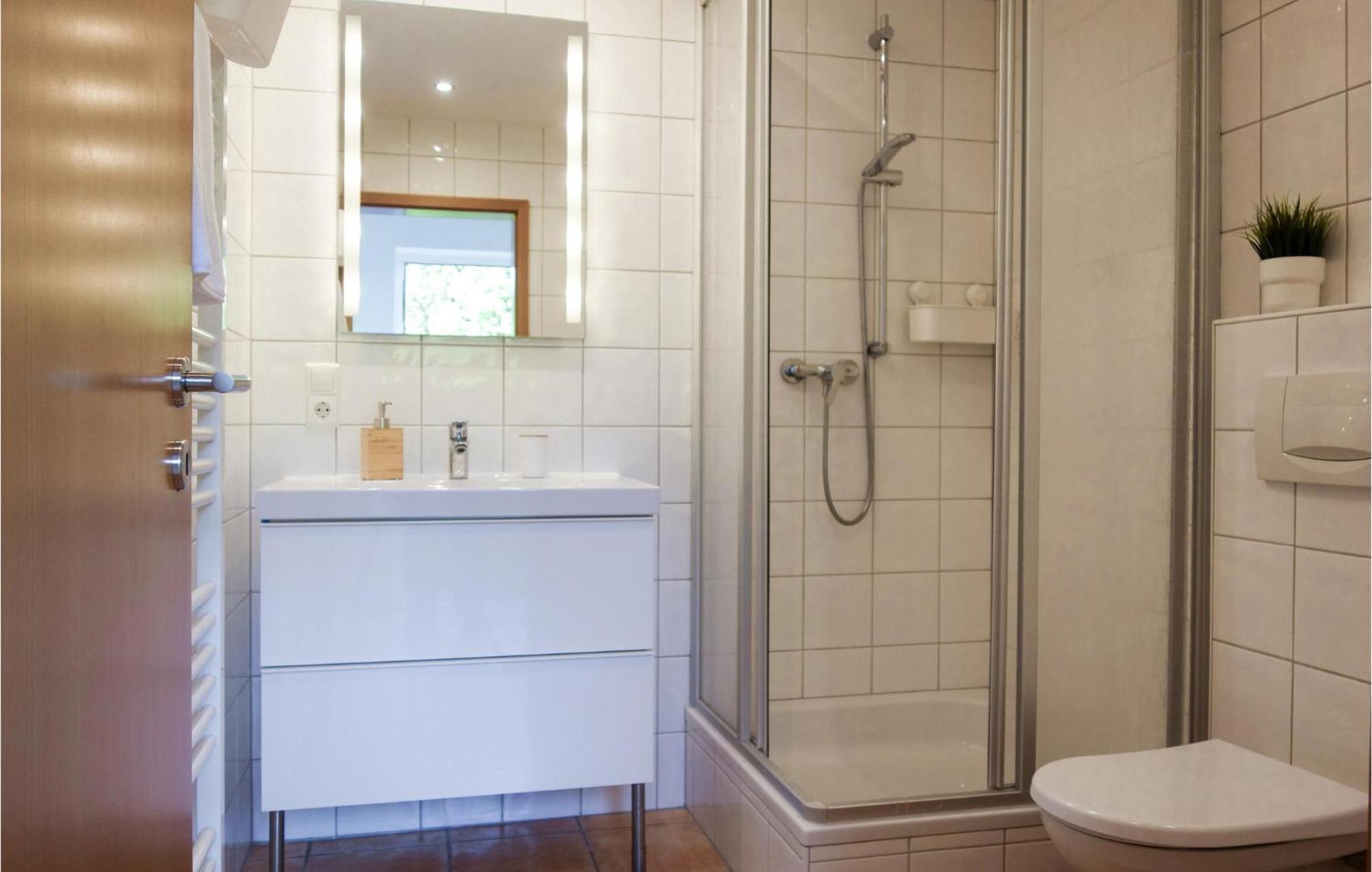 Gorgeous Home In Attendorn With Kitchen エクステリア 写真