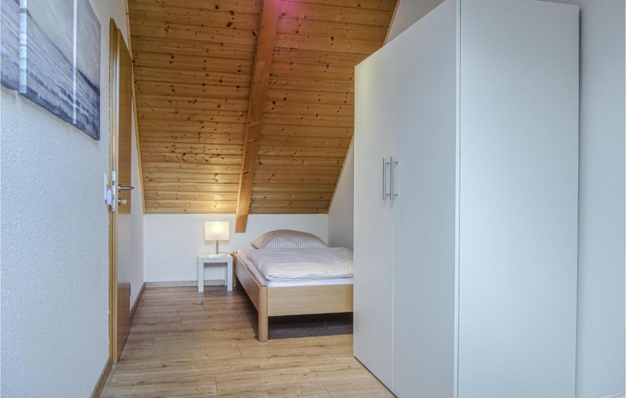 Gorgeous Home In Attendorn With Kitchen エクステリア 写真